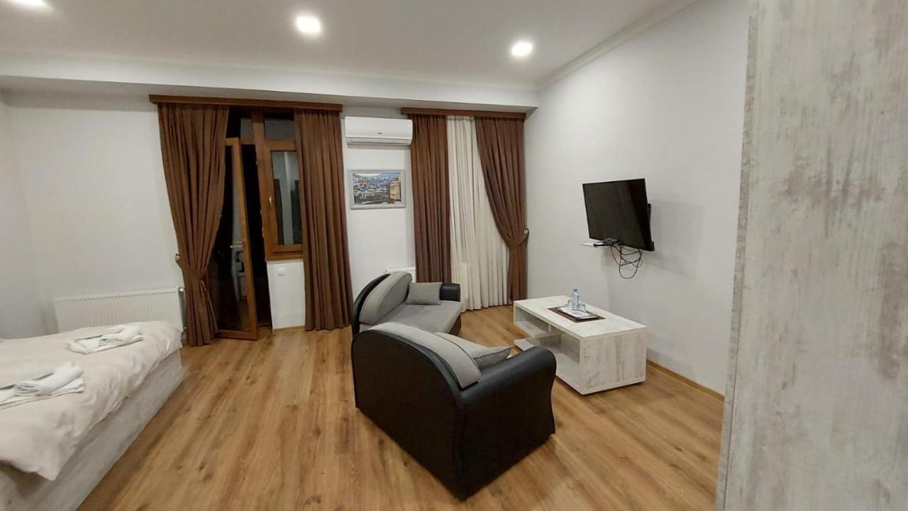 Apart Hotel Vera Tbilisi Buitenkant foto