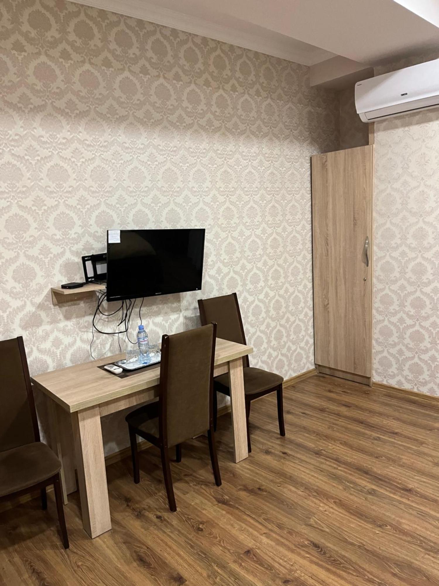 Apart Hotel Vera Tbilisi Buitenkant foto