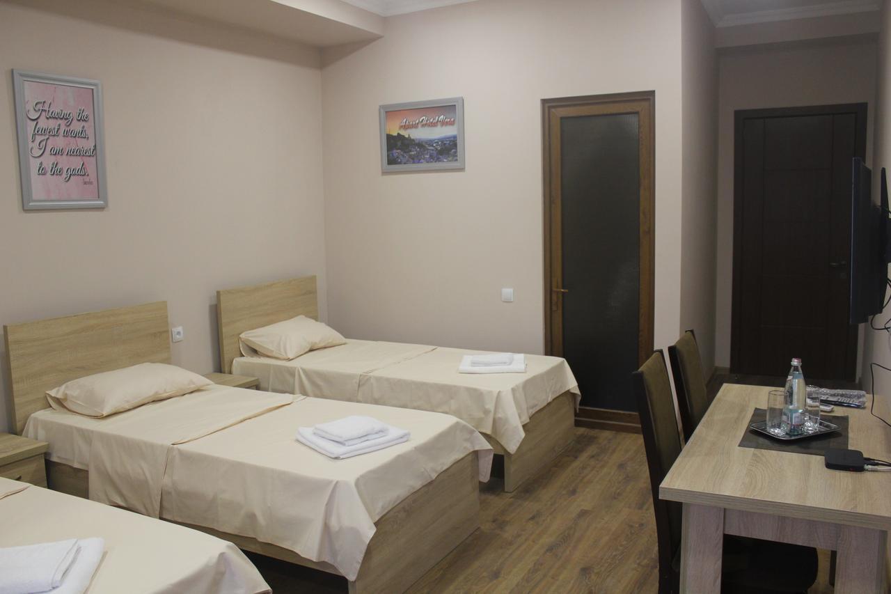 Apart Hotel Vera Tbilisi Buitenkant foto